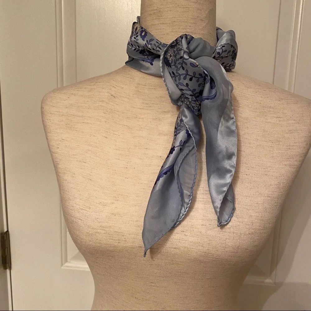 FRANGI TIE RACK SCARF BLUE WHITE FLORAL SILK SQUARE ACCESSORY